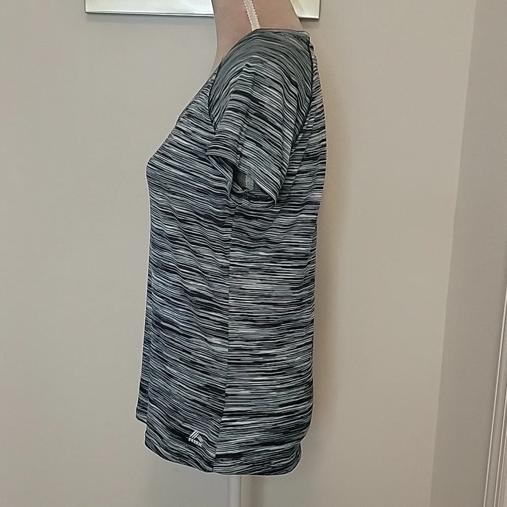 RBX Performance V-Neck Athletic Top, Size M, Blue, Gray, White & Black.  EUC! - Picture 3 of 6